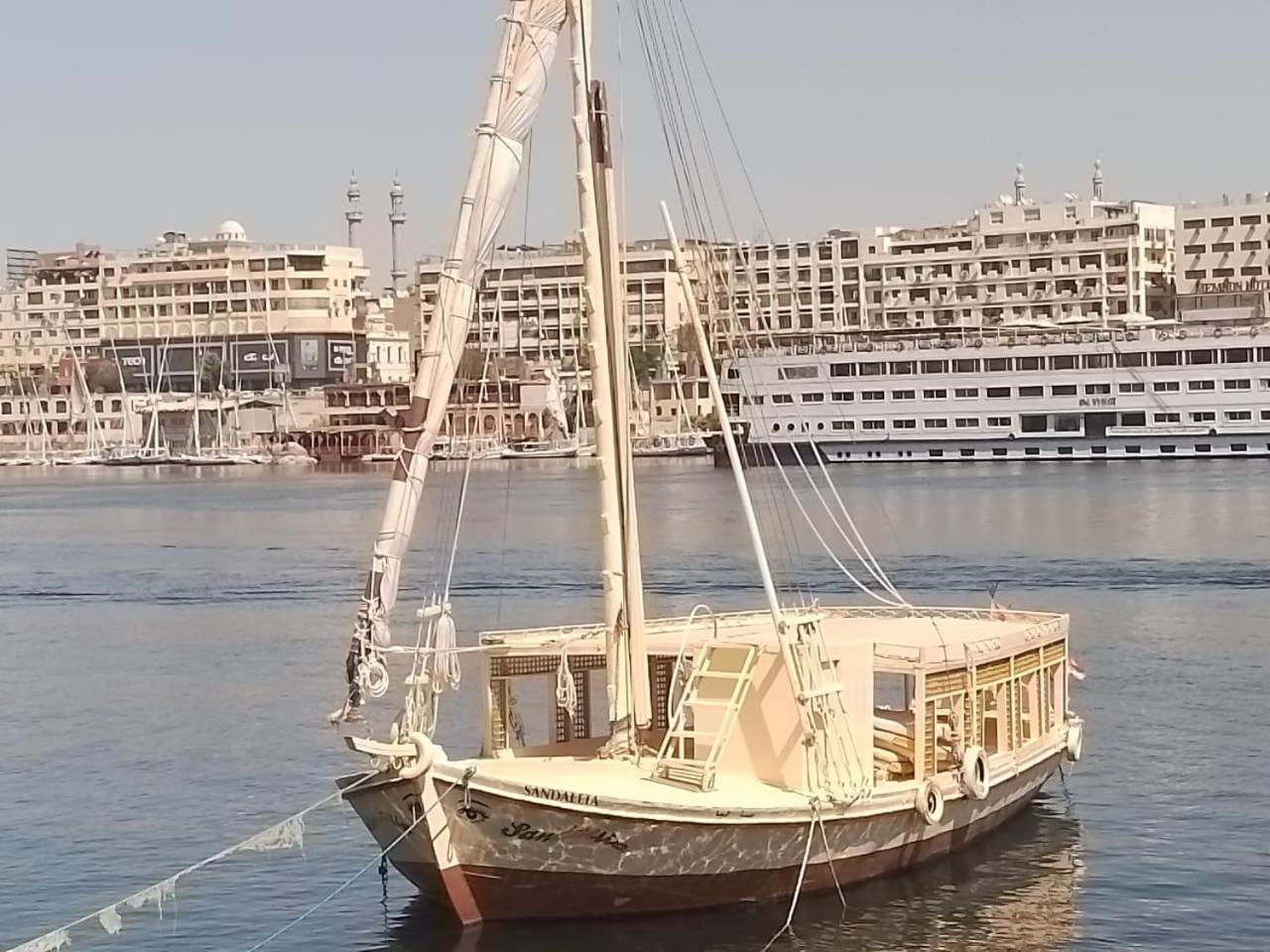 Nile Felucca Adventure Hotel Aswan Exterior photo