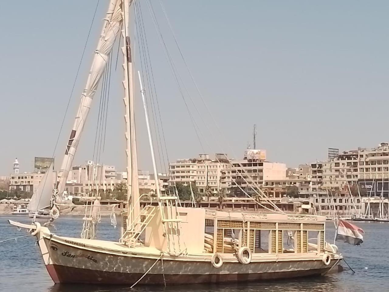 Nile Felucca Adventure Hotel Aswan Exterior photo